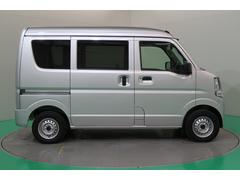 ���Ҥϥ�����������ң�������л��ľ������Ź�������������ǥ����顼�ˤǤ������ҤΥ�åȡ��ϡ������¡ס��ֿƿȡס��ֿ����פǡ������ͤ�˭���ʥ����饤�դ�¸����뤿��Τ��������򤵤��Ƥ��������ޤ��� 6