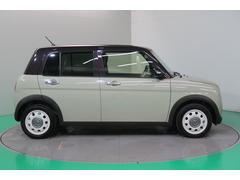 ���Ҥϥ�����������ң�������л��ľ������Ź�������������ǥ����顼�ˤǤ������ҤΥ�åȡ��ϡ������¡ס��ֿƿȡס��ֿ����פǡ������ͤ�˭���ʥ����饤�դ�¸����뤿��Τ��������򤵤��Ƥ��������ޤ��� 7