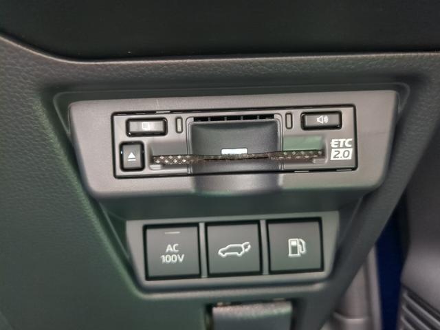 プリウス Ｚ　大画面ナビＴＶ　全方位モニター　チームメイト　電動バックドア　黒革シートヒーター　禁煙車（20枚目）