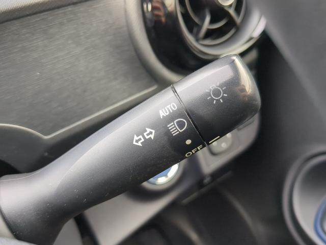 アクア Ｓ　ナビＴＶ　スマートキー　オートライト　ＥＴＣ　ブルートゥース　オートエアコン　ドアバイザー（20枚目）