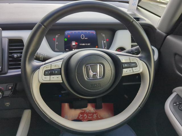 フィット ホーム　ホンダセンシング　ナビＴＶ　Ｂモニター　コーナーセンサー　ＥＴＣ　オートハイビーム　シートヒーター　レーダークルコン（8枚目）