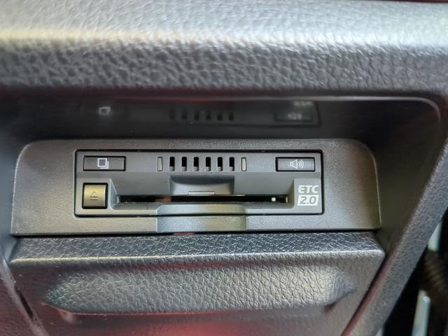 エスクァイア Ｇｉ　大画面ナビＴＶ　Ｂモニター　両側自動ドア　黒レザーシートヒーター　ワンオーナー　セーフティセンス（16枚目）