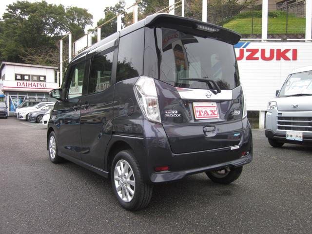 デイズルークス ハイウェイスター　Ｘ　７インチナビ　アラウンドビューモニター　左オートスライド　アルミホイール（7枚目）