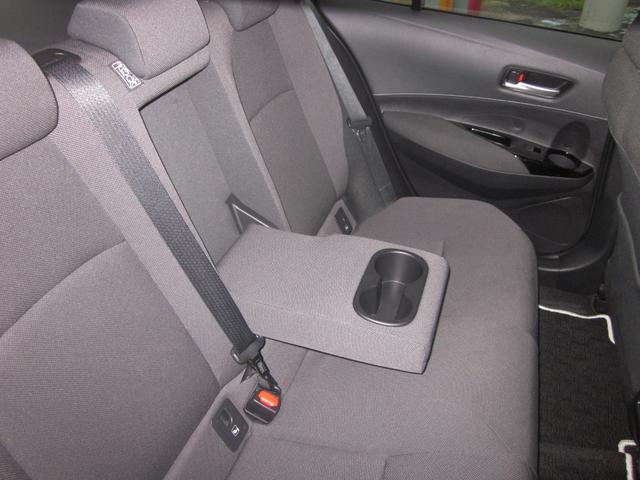 カローラツーリング ハイブリッド　Ｓ（36枚目）