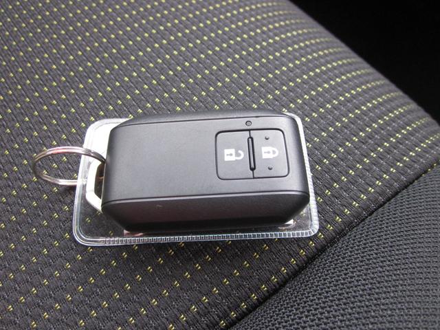 ジムニーシエラ ＪＣ　登録済未使用車　８インチ　ナビ付き（15枚目）