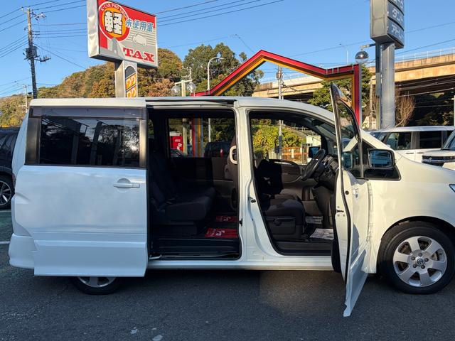 セレナ ハイウェイスター Vセレクション(4枚目)