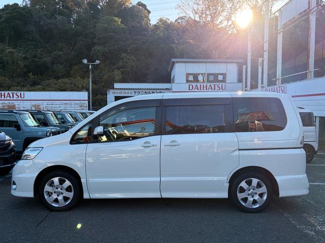 セレナ ハイウェイスター Vセレクション(5枚目)