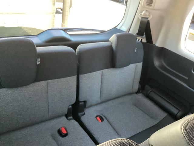 フリード ｅ：ＨＥＶエアー　ＥＸ　登録済み未使用車　メーカー保証継承　ホンダセンシング　ブラインドスポットインフォメーション　１５インチＡＷ　シートヒーター　リアクーラー（13枚目）