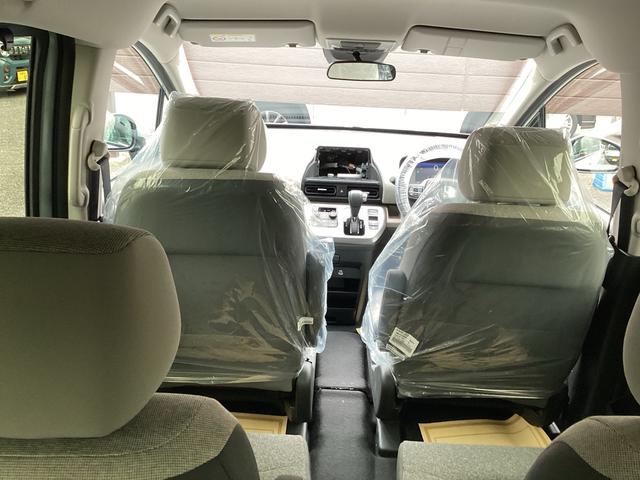 フリード ｅ：ＨＥＶエアー　ＥＸ　登録済み未使用車　メーカー保証継承　ホンダセンシング　ブラインドスポットインフォメーション　１５インチＡＷ　シートヒーター　リアクーラー（30枚目）