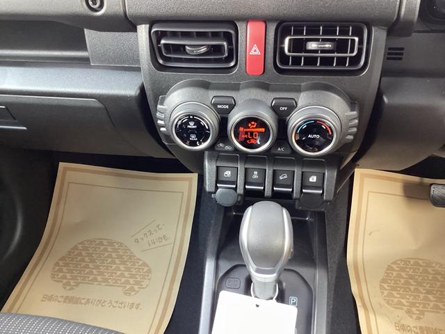 ジムニー ＸＣ　届出済み未使用車　メーカー保証継承　純正マット・バイザー（19枚目）