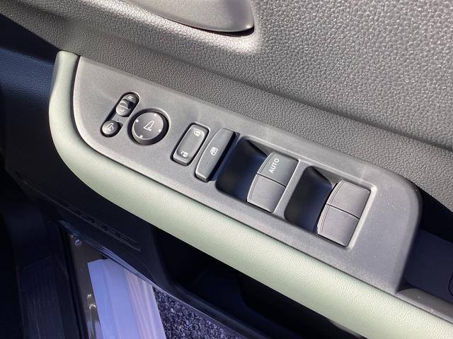 フリード e:HEVクロスター 登録済み未使用車 メーカー保証継承 マルチビューカメラシステム 後方出庫サポート リアクーラー キャプテンシート ADB Bカメラ(21枚目)