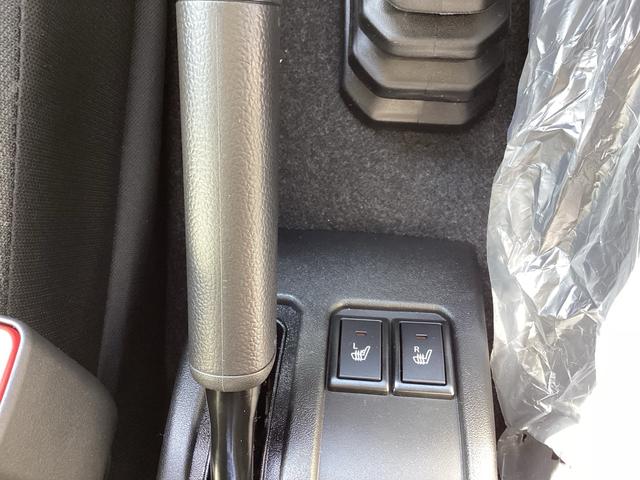 ジムニー ＸＣ　届出済み未使用車　メーカー保証継承　クルコン　セーフティーサポート　純正マット・バイザー　背面タイヤカバー（22枚目）