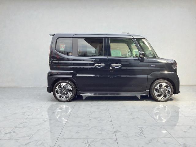 スペーシアカスタム ハイブリッドXSターボ 届出済み未使用車 全方位モニター付きメモリーナビゲーション メーカー保証継承(10枚目)