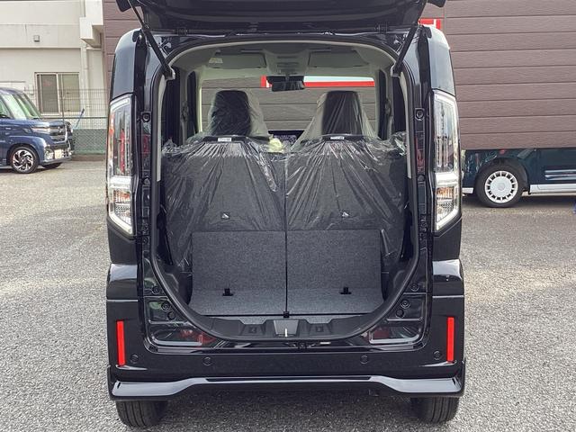 スペーシアカスタム ハイブリッドXSターボ 届出済み未使用車 全方位モニター付きメモリーナビゲーション メーカー保証継承(11枚目)