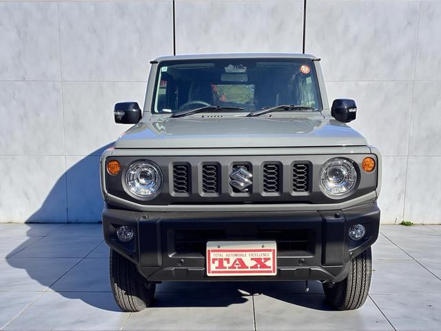 ジムニー ＸＣ　届出済み未使用車　メーカー保証継承　５型　デュアルセンサーブレーキサポートＩＩ　アダプティブクルーズコントロール　車線逸脱抑制機能　純正マット・バイザー（5枚目）
