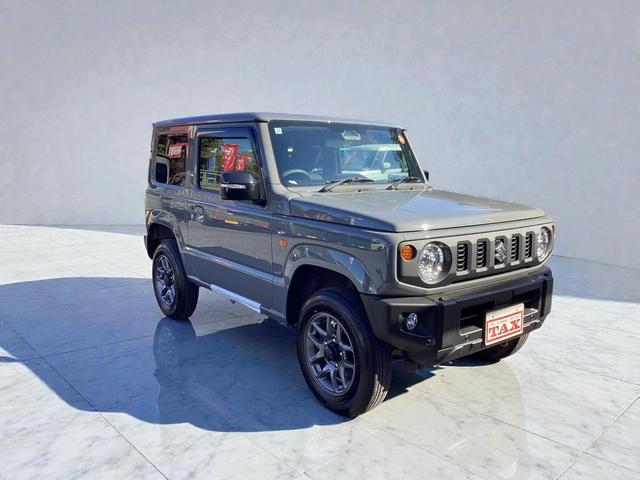 ジムニー ＸＣ　届出済み未使用車　メーカー保証継承　５型　デュアルセンサーブレーキサポートＩＩ　アダプティブクルーズコントロール　車線逸脱抑制機能　純正マット・バイザー（10枚目）
