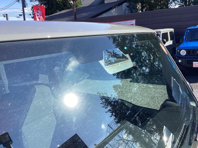 ジムニー ＸＣ　届出済み未使用車　メーカー保証継承　５型　デュアルセンサーブレーキサポートＩＩ　アダプティブクルーズコントロール　車線逸脱抑制機能　純正マット・バイザー（11枚目）