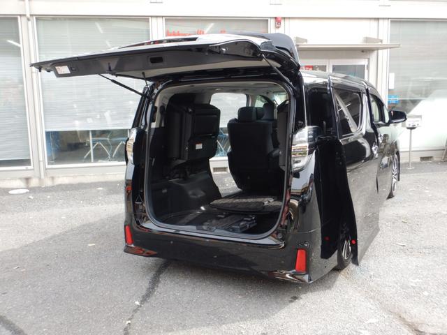 ヴェルファイア 2.5Z Gエディション 純正10型SDナビTV・12.1型フリップダウンモニター・合成皮革エグゼクティブパワーシート・ツインムーンルーフ・3眼LEDヘッドライト・シーケンシャルターンランプ・両側パワースライドドア・ドラレコ(38枚目)