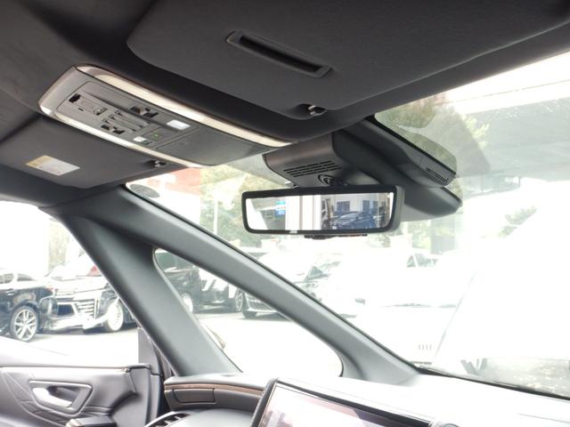 アルファードハイブリッド Z 14インチディスプレイナビTV・パノラミックビュー・13.2型有機EL後席ディスプレイ・合成皮革エグゼクティブパワーシート・デジタルインナーミラー・ブラインドスポットモニター・パワーバックドア(20枚目)