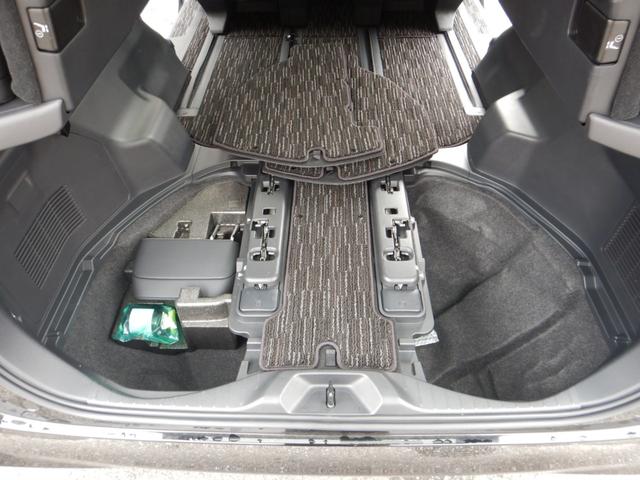 アルファードハイブリッド Z 14インチディスプレイナビTV・パノラミックビュー・13.2型有機EL後席ディスプレイ・合成皮革エグゼクティブパワーシート・デジタルインナーミラー・ブラインドスポットモニター・パワーバックドア(46枚目)