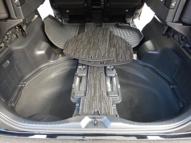 アルファードハイブリッド ＳＲ　Ｃパッケージ　メーカー１０．５型ナビＴＶ・後席１３．３型フリップダウンモニター・ツインムーンルーフ・デジタルインナーミラー・・両側パワースライドドア・パワーバックドア・１００ｖ電源コンセント・スマートキー（40枚目）