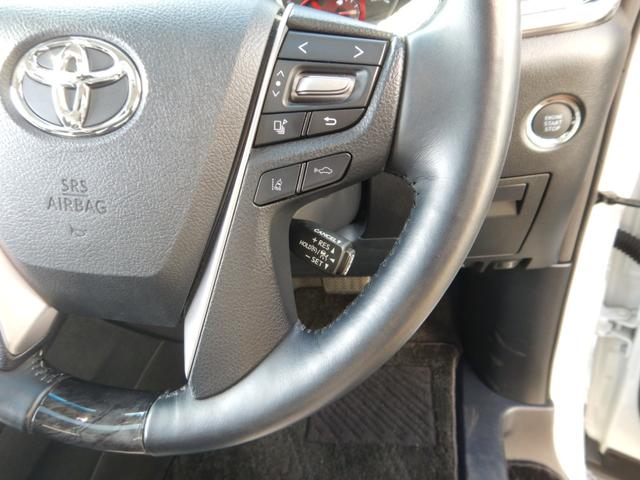 ヴェルファイア ２．５Ｚ　Ｇエディション　アルパイン１１型ナビＴＶ・１２．８型フリップダウンモニター・合成皮革エグゼクティブパワーシート・ツインムーンルーフ・３眼ＬＥＤヘッドライト・シーケンシャルターンランプ・モデリスタエアロ・スマートキー（15枚目）