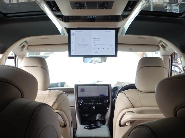 アルファードハイブリッド エグゼクティブラウンジ 14インチディスプレイナビTV・JBLプレミアムSS・14インチリヤエンター・パノラミックビュー・本革エグゼクティブラウンジパワーシート・左右独立ムーンルーフ・ユニバーサルステップ・モデリスタエアロ(9枚目)