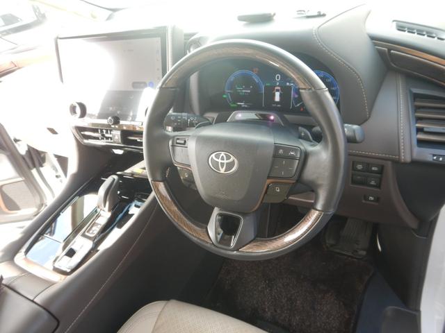 アルファードハイブリッド エグゼクティブラウンジ 14インチディスプレイナビTV・JBLプレミアムSS・14インチリヤエンター・パノラミックビュー・本革エグゼクティブラウンジパワーシート・左右独立ムーンルーフ・ユニバーサルステップ・モデリスタエアロ(14枚目)