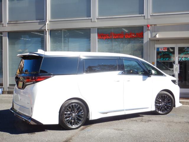 ヴェルファイアハイブリッド Ｚ　プレミア　１４インチディスプレイナビＴＶ・パノラミックビュー・本革エグゼクティブパワーシート・左右独立ムーンルーフ・ヘッドアップディスプレイ・デジタルインナーミラー・ブラインドスポットモニター・モデリスタエアロ（4枚目）