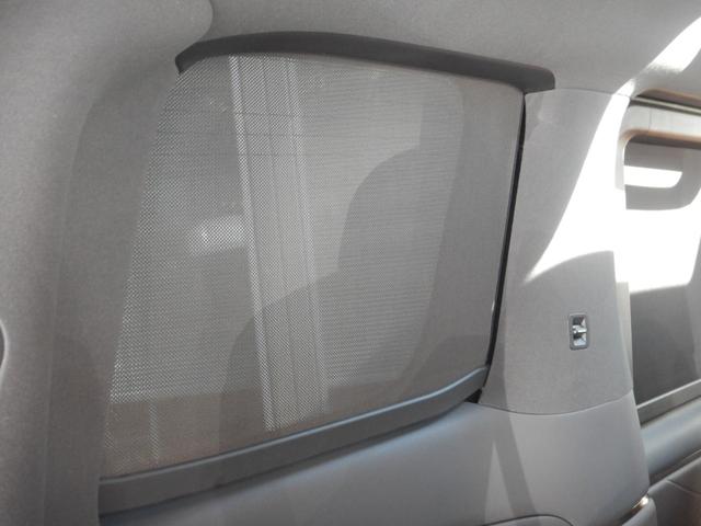 ヴェルファイアハイブリッド Ｚ　プレミア　１４インチディスプレイナビＴＶ・パノラミックビュー・本革エグゼクティブパワーシート・左右独立ムーンルーフ・ヘッドアップディスプレイ・デジタルインナーミラー・ブラインドスポットモニター・モデリスタエアロ（42枚目）