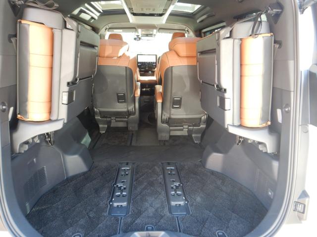 ヴェルファイアハイブリッド Ｚ　プレミア　１４インチディスプレイナビＴＶ・パノラミックビュー・本革エグゼクティブパワーシート・左右独立ムーンルーフ・ヘッドアップディスプレイ・デジタルインナーミラー・ブラインドスポットモニター・モデリスタエアロ（46枚目）