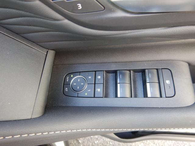 アルファードハイブリッド Ｚ　１４インチディスプレイナビＴＶ・パノラミックビュー・１２．１型後席ディスプレイ・モデリスタエアロ・合成皮革エグゼクティブパワーシート・デジタルインナーミラー・ブラインドスポット・パワーバックドア（18枚目）