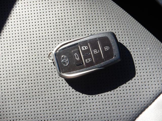 アルファードハイブリッド Ｚ　１４インチディスプレイナビＴＶ・パノラミックビュー・１２．１型後席ディスプレイ・モデリスタエアロ・合成皮革エグゼクティブパワーシート・デジタルインナーミラー・ブラインドスポット・パワーバックドア（26枚目）