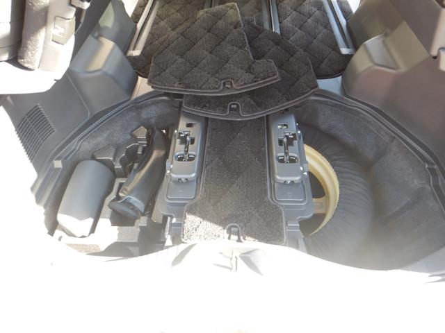 アルファードハイブリッド Ｚ　１４インチディスプレイナビＴＶ・パノラミックビュー・１２．１型後席ディスプレイ・モデリスタエアロ・合成皮革エグゼクティブパワーシート・デジタルインナーミラー・ブラインドスポット・パワーバックドア（45枚目）