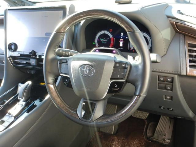 ヴェルファイアハイブリッド エグゼクティブラウンジ 14インチナビTV・JBLサウンド・14インチリヤエンター・パノラミックビュー・本革エグゼクティブラウンジパワーシート・左右独立ムーンルーフ・ユニバーサルステップ・ヘッドアップディスプレイ・BSM(14枚目)