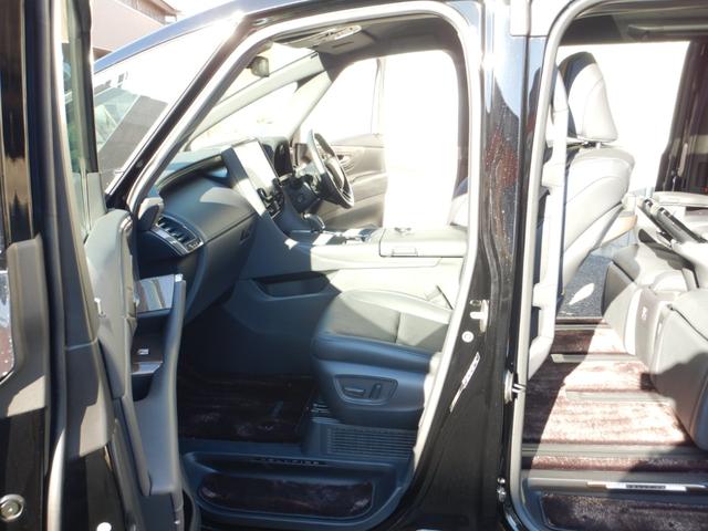 ヴェルファイアハイブリッド エグゼクティブラウンジ 14インチナビTV・JBLサウンド・14インチリヤエンター・パノラミックビュー・本革エグゼクティブラウンジパワーシート・左右独立ムーンルーフ・ユニバーサルステップ・ヘッドアップディスプレイ・BSM(39枚目)