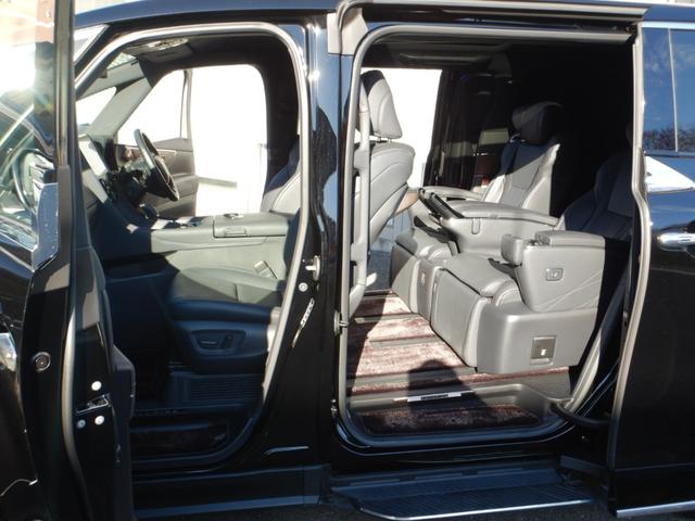 ヴェルファイアハイブリッド エグゼクティブラウンジ 14インチナビTV・JBLサウンド・14インチリヤエンター・パノラミックビュー・本革エグゼクティブラウンジパワーシート・左右独立ムーンルーフ・ユニバーサルステップ・ヘッドアップディスプレイ・BSM(40枚目)