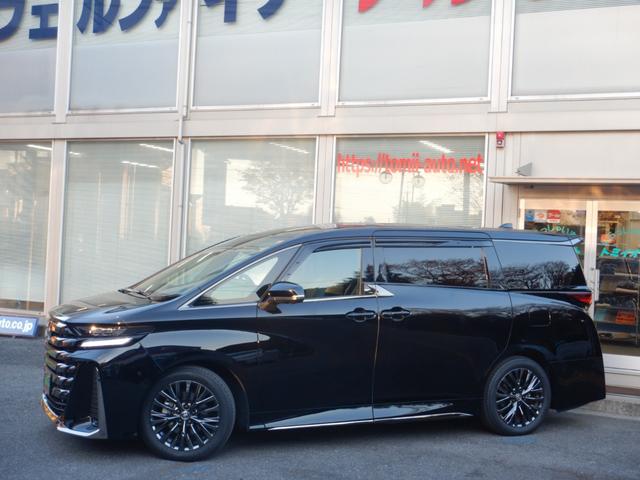 ヴェルファイアハイブリッド Ｚ　プレミア　１４インチディスプレイナビＴＶ・パノラミックビュー・１３．２型有機ＥＬ後席ディスプレイ・本革パワーシート・左右独立ムーンルーフ・ヘッドアップディスプレイ・デジタルインナーミラー・ブラインドスポット・（3枚目）