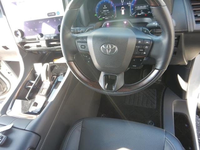 アルファードハイブリッド Ｚ　１４インチディスプレイナビＴＶ・パノラミックビュー・１２．１型フリップダウンモニター・合成皮革パワーシート・左右独立ムーンルーフ・トヨタチームメイト・デジタルインナーミラー・ブラインドスポットモニター（15枚目）