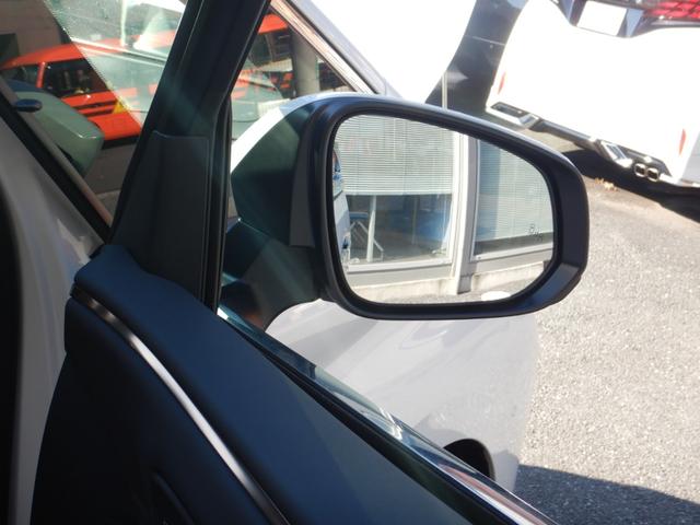 アルファードハイブリッド Ｚ　１４インチディスプレイナビＴＶ・パノラミックビュー・１２．１型フリップダウンモニター・合成皮革パワーシート・左右独立ムーンルーフ・トヨタチームメイト・デジタルインナーミラー・ブラインドスポットモニター（19枚目）