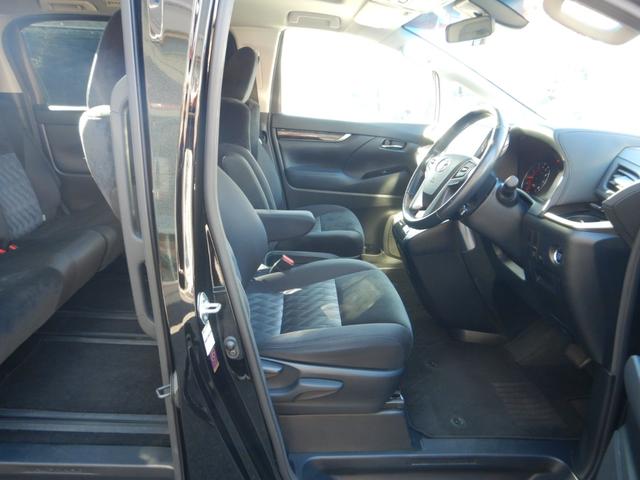 アルファード ２．５Ｓ　ディスプレイオーディオ９型ナビＴＶ・純正１２．１型フリップダウンモニター・ツインムーンルーフ・両側パワースライドドア・ナビ連動ビルトインＥＴＣ・インテリジェントクリアランスソナー・バックモニター・（12枚目）