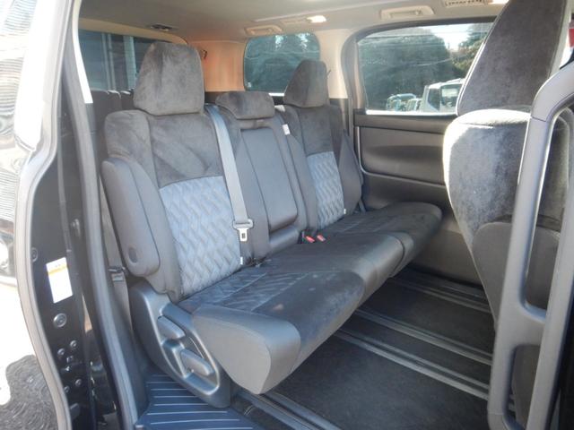 アルファード ２．５Ｓ　ディスプレイオーディオ９型ナビＴＶ・純正１２．１型フリップダウンモニター・ツインムーンルーフ・両側パワースライドドア・ナビ連動ビルトインＥＴＣ・インテリジェントクリアランスソナー・バックモニター・（13枚目）