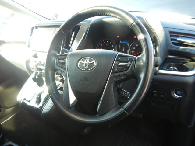 アルファード ２．５Ｓ　ディスプレイオーディオ９型ナビＴＶ・純正１２．１型フリップダウンモニター・ツインムーンルーフ・両側パワースライドドア・ナビ連動ビルトインＥＴＣ・インテリジェントクリアランスソナー・バックモニター・（14枚目）