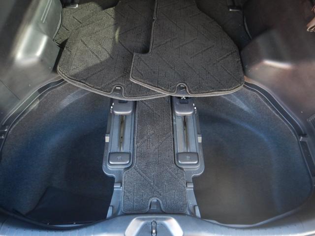 アルファード ２．５Ｓ　ディスプレイオーディオ９型ナビＴＶ・純正１２．１型フリップダウンモニター・ツインムーンルーフ・両側パワースライドドア・ナビ連動ビルトインＥＴＣ・インテリジェントクリアランスソナー・バックモニター・（31枚目）