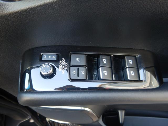 ヴェルファイア 2.5Z Gエディション 純正10型SDナビTV・12.1型フリップダウンモニター・合成皮革エグゼクティブパワーシート・ツインムーンルーフ・3眼LEDヘッドライト・デジタルインナーミラー・BSM・両側パワースライドドア・(18枚目)