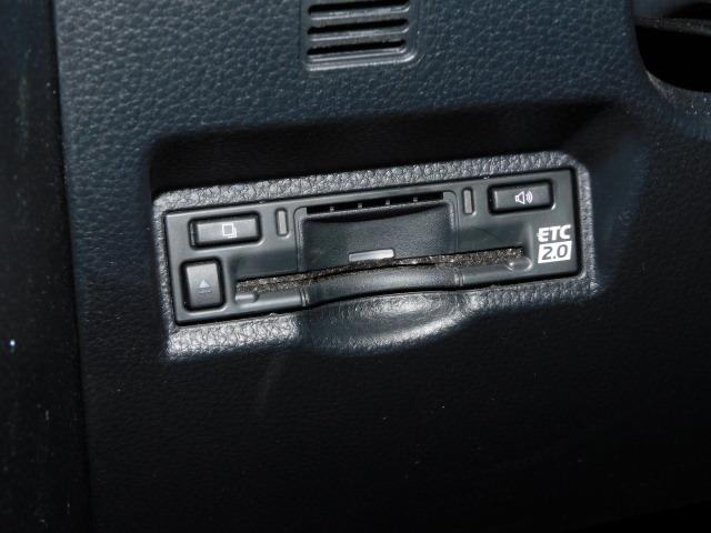 ヴォクシー ハイブリッドＳ－Ｚ　４ＷＤ　モデリスタエアロ　１０．５インチオーディオＰｌｕｓ　３眼プロジェクター　ブラインドスポットモニター　快適利便パッケージＨｉｇｈ　トヨタチームメイト　寒冷地仕様　デジタルインナーミラー＋ドラレコ（28枚目）