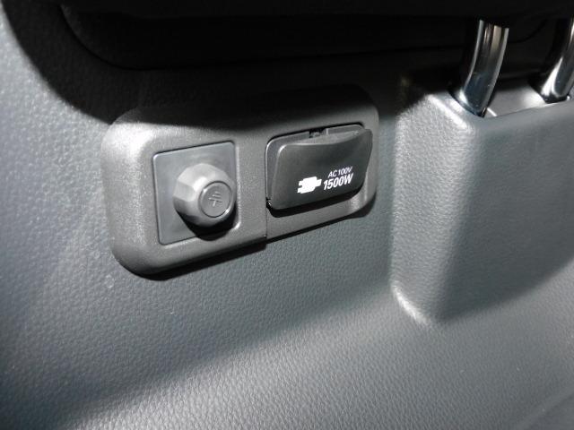 ヴォクシー ハイブリッドS-Z モデリスタエアロ 10.5インチオーディオPlus&14インチフリップダウン 3眼プロジェクター ブラインドスポット ドライビングサポート&快適利便パッケージHigh トヨタチームメイト 前後ドラレコ(4枚目)