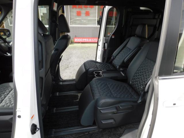 ヴォクシー ハイブリッドS-Z モデリスタエアロ 10.5インチオーディオPlus&14インチフリップダウン 3眼プロジェクター ブラインドスポット ドライビングサポート&快適利便パッケージHigh トヨタチームメイト 前後ドラレコ(6枚目)