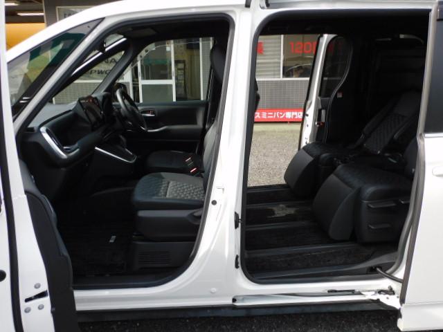 ヴォクシー ハイブリッドS-Z モデリスタエアロ 10.5インチオーディオPlus&14インチフリップダウン 3眼プロジェクター ブラインドスポット ドライビングサポート&快適利便パッケージHigh トヨタチームメイト 前後ドラレコ(11枚目)