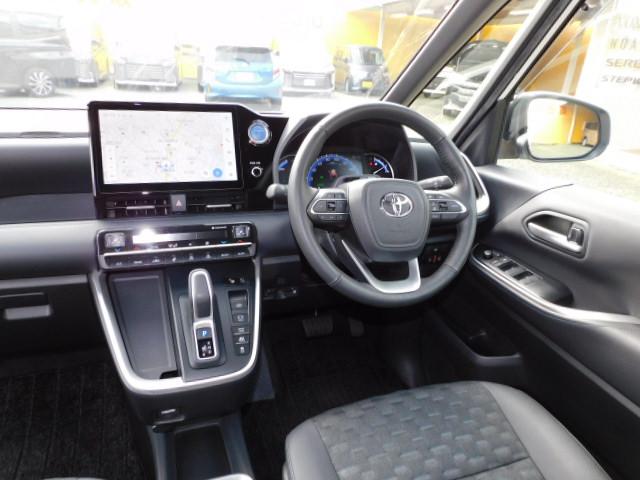 ヴォクシー ハイブリッドS-Z モデリスタエアロ 10.5インチオーディオPlus&14インチフリップダウン 3眼プロジェクター ブラインドスポット ドライビングサポート&快適利便パッケージHigh トヨタチームメイト 前後ドラレコ(13枚目)